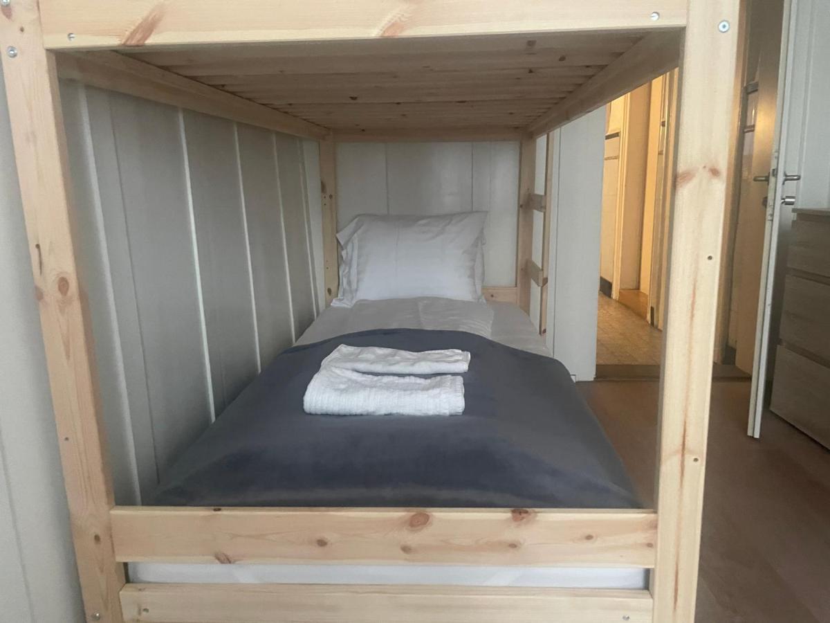 Hostel Bogota Цюрих Экстерьер фото